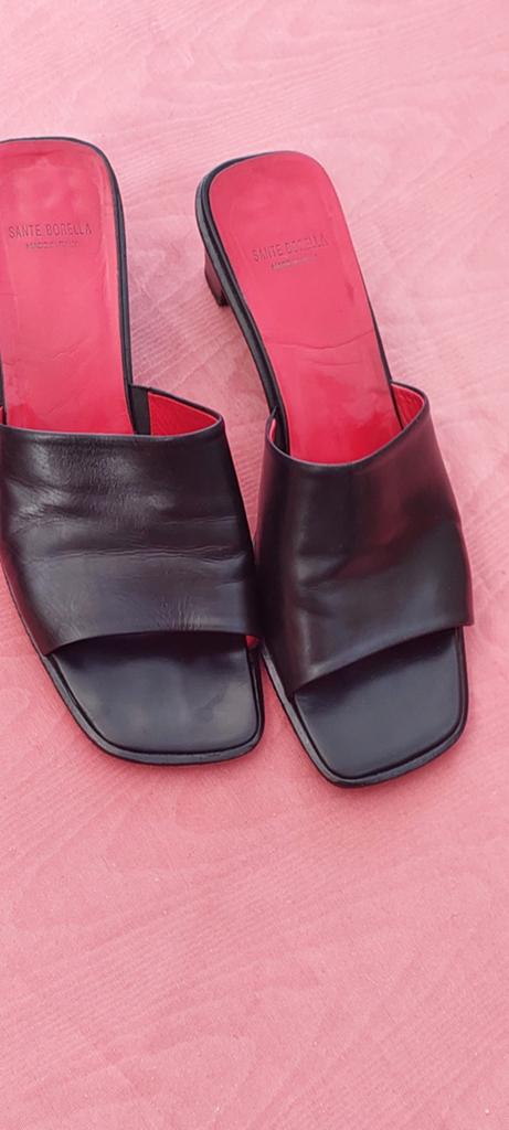 Sandalen maat 42 sante borella, Kleding | Dames, Schoenen, Sante borella, Overige kleuren, Instappers, Ophalen of Verzenden
