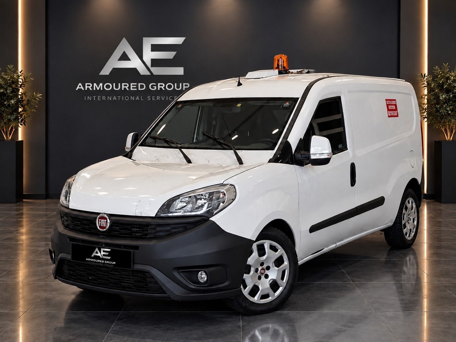 FIAT DOBLO BLINDÉE *Aveugle *blindée *101 ch diesel, Autos, Electronic Stability Program (ESP), Achat, Boîte manuelle, Noir