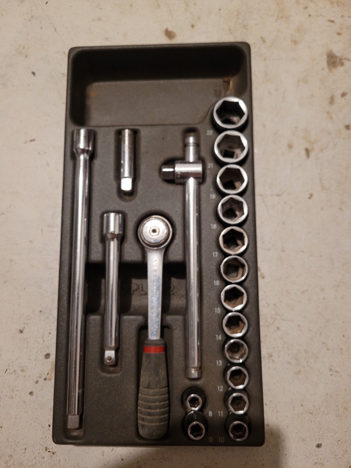 FACOM MOD.J1 – Coffret 3/8" – douilles 8 à 22 mm – PL.322, Enlèvement ou Envoi