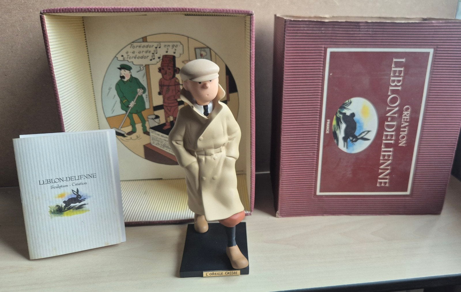 Tintin L'oreille cassee Leblon 15cm serie no Moulinsart Pixi, Ophalen of Verzenden, Kuifje, Zo goed als nieuw, Beeldje of Figuurtje