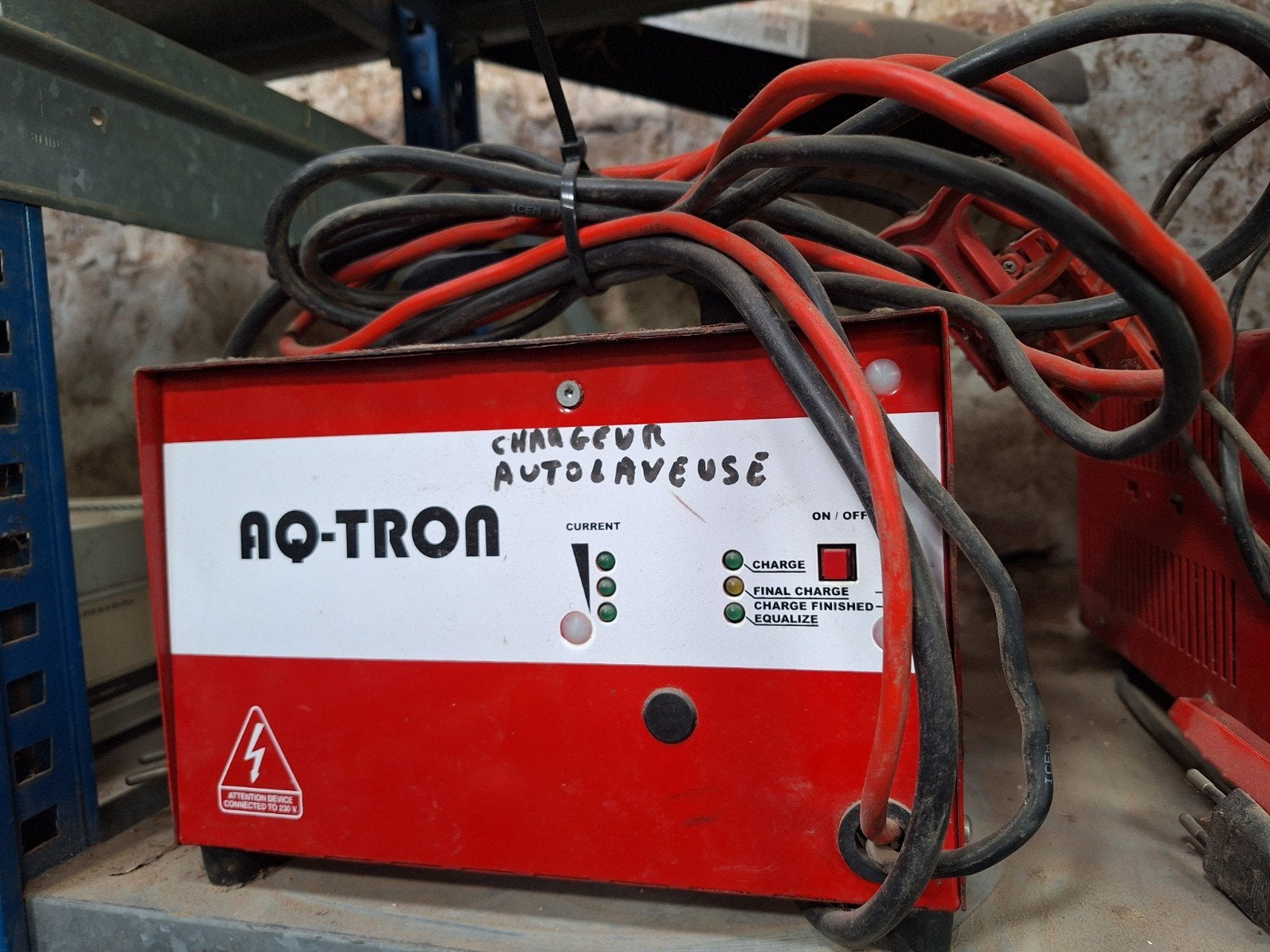 chargeur de batterie 24v 20 A., Enlèvement, AQ- Tron, ., .