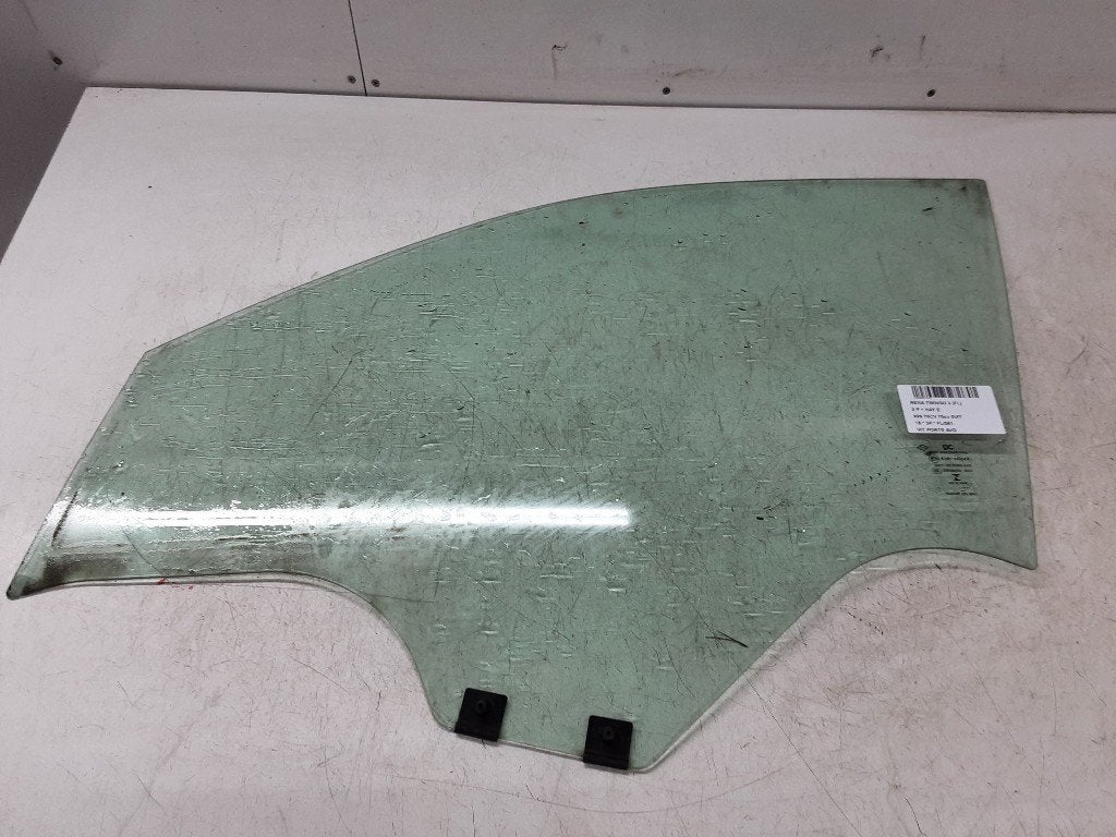VITRE AVANT GAUCHE Renault Twingo III (AH) (01-2014/07-2024), Renault, Utilisé, Peter-Huppertz-Straße 5
51063  Köln, DE, Dialog.deutschland@renault.de