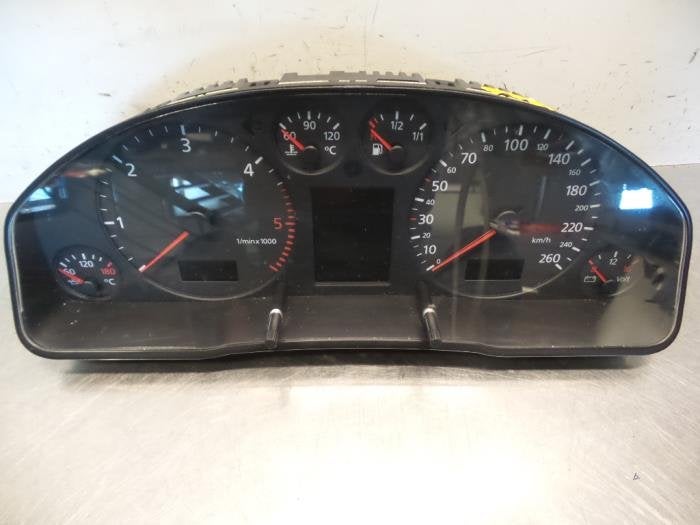 Instrument de bord d'un Audi A6 (A6 97-), -, 3 mois de garantie, Audi, Utilisé