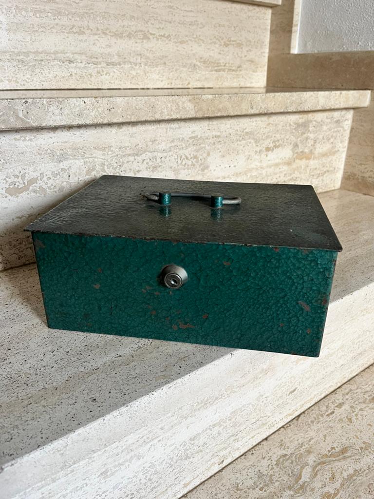 Coffre métallique, Enlèvement, Utilisé