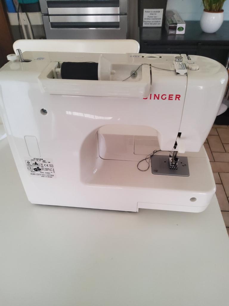 Naaimachine singer, Hobby en Vrije tijd, Naaimachines en Toebehoren, Ophalen, Singer