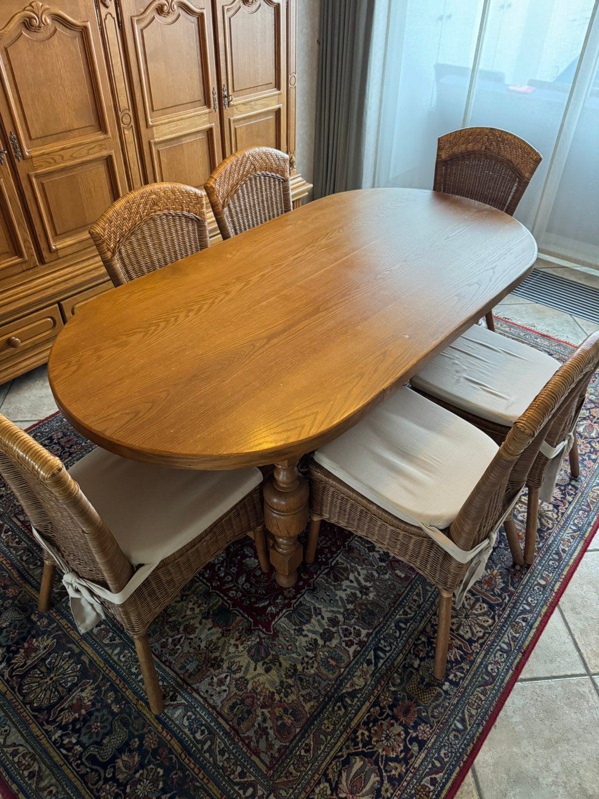 Antieke eiken houten tafel, Ophalen, Zo goed als nieuw, 4 tot 6 stoelen