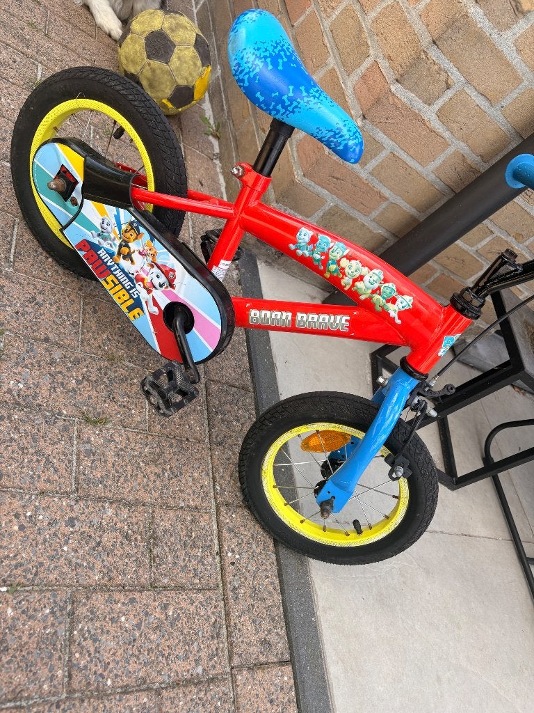 Kinderfiets paw patrol, Fietsen en Brommers, Fietsen | Kinderfietsjes, Ophalen, Zijwieltjes, Gebruikt, Minder dan 16 inch