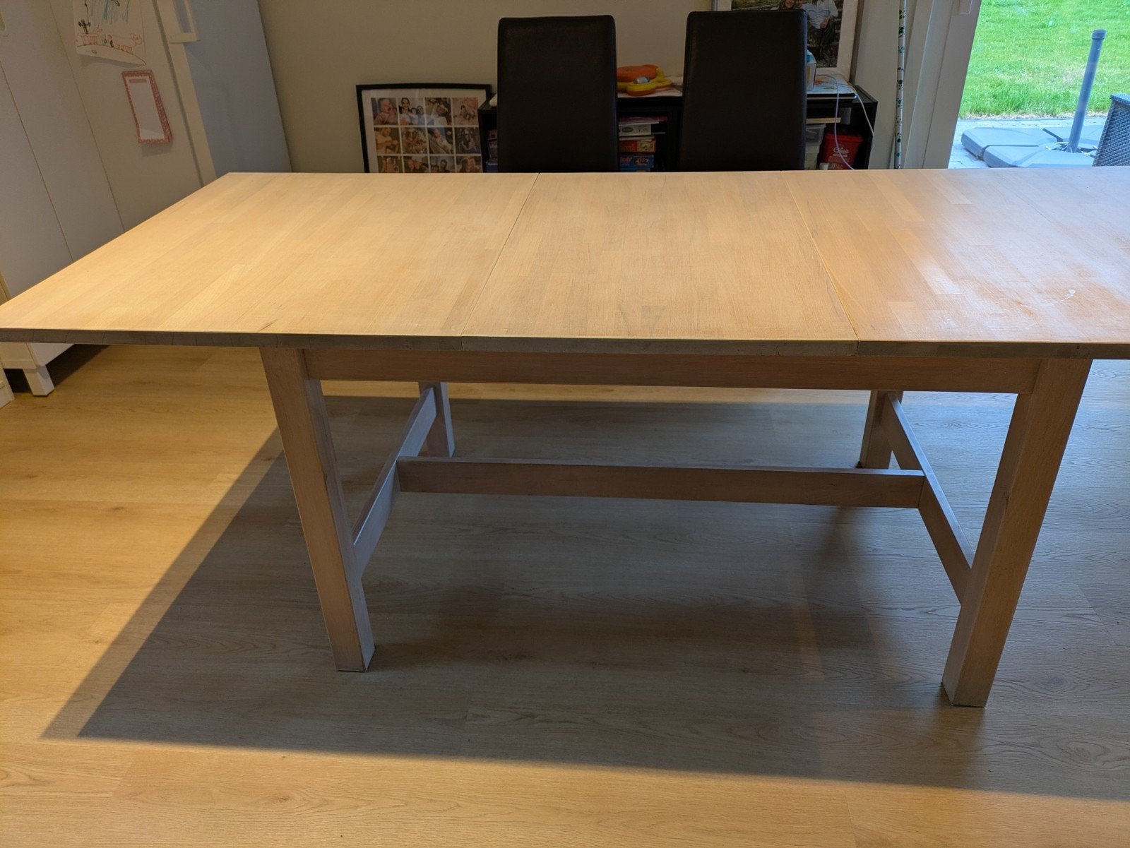 Massief houten tafel, uitschuifbaar, Huis en Inrichting, Tafels | Eettafels, Ophalen