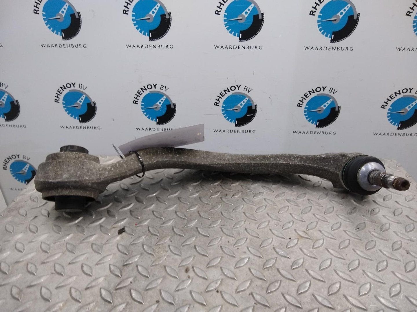 BMW 5 SERIES DRAAGARM ONDER RV 2014, Ophalen of Verzenden, Gebruikt, Stiba lid
