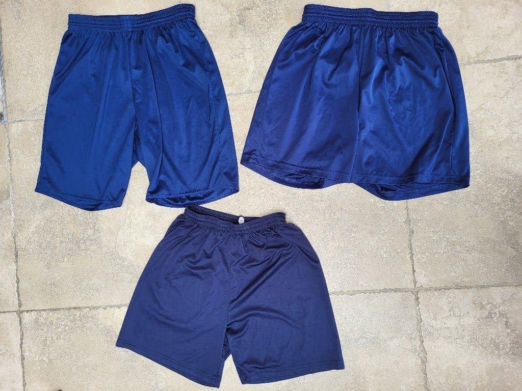 3 blauwe turnbroeken mt 164 - 170, Enfants & Bébés, Vêtements enfant | Taille 164, Enlèvement ou Envoi, Comme neuf, Garçon ou Fille