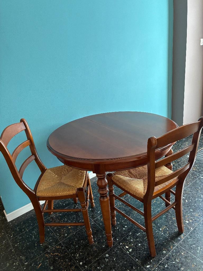 Table de salle à manger extensible et chaises, Maison & Meubles, Comme neuf, Merisier - Louis Philippe, Enlèvement, 50 à 100 cm