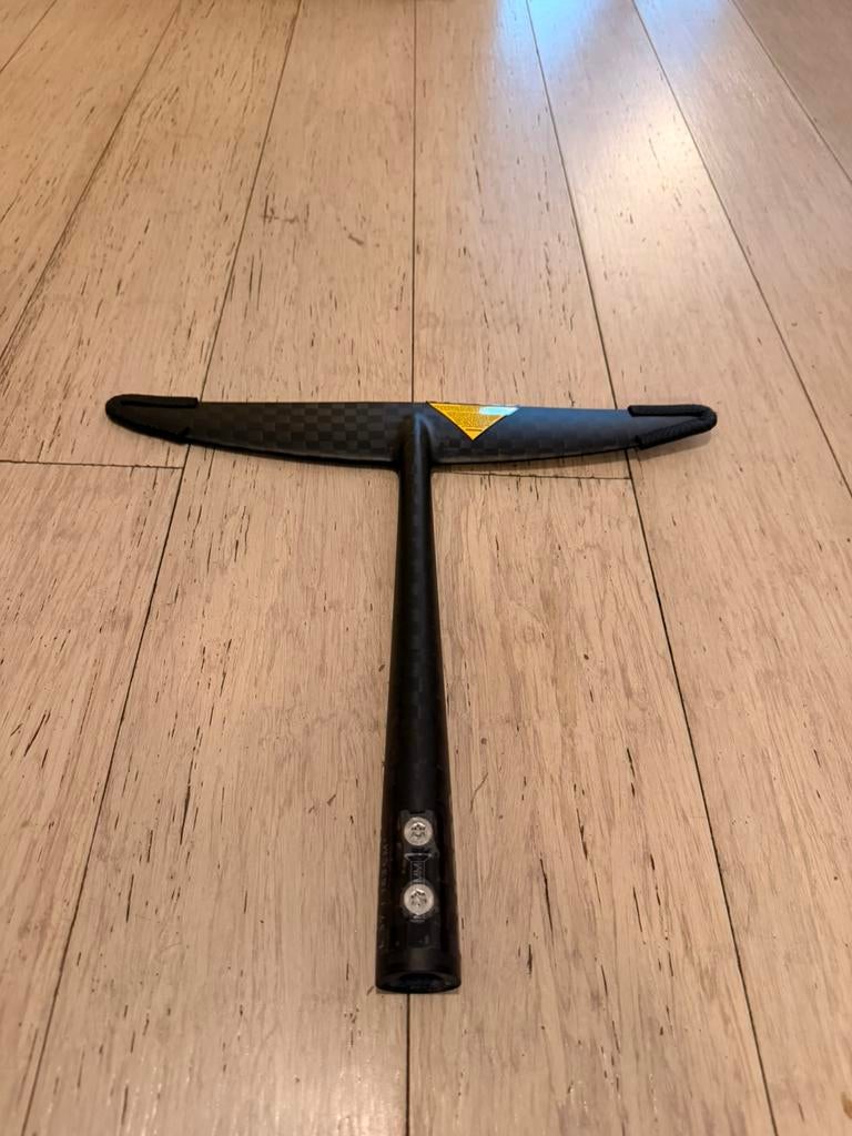 Wingfoil Gong Fluid V3 L size 37cm, Ophalen, Nieuw, Wingsurf-hydrofoil