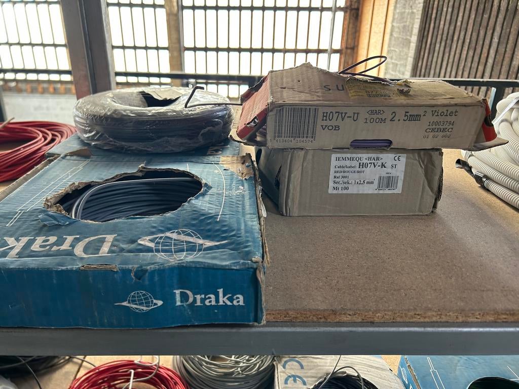 Cables fils vob  et vobst  2,5 1,5 6,0 10,0 etc, Doe-het-zelf en Bouw, Elektriciteit en Kabels, Ophalen, Nieuw, Kabel of Snoer