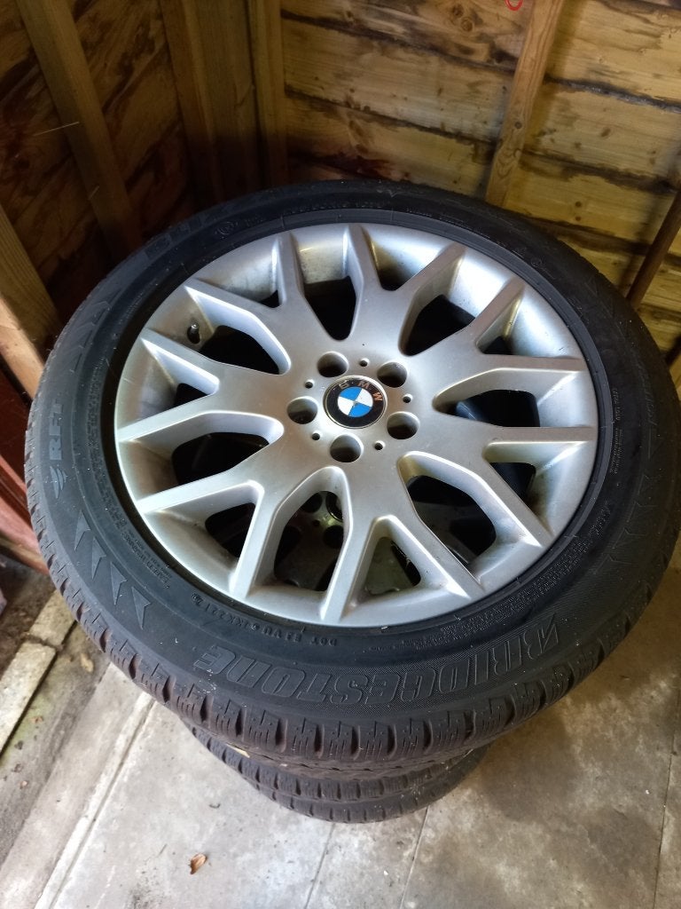 Bmw velgen met Blizzak LM-25 4X4 banden, Auto-onderdelen, Banden en Velgen, Gebruikt, 255 mm, Banden en Velgen, Winterbanden