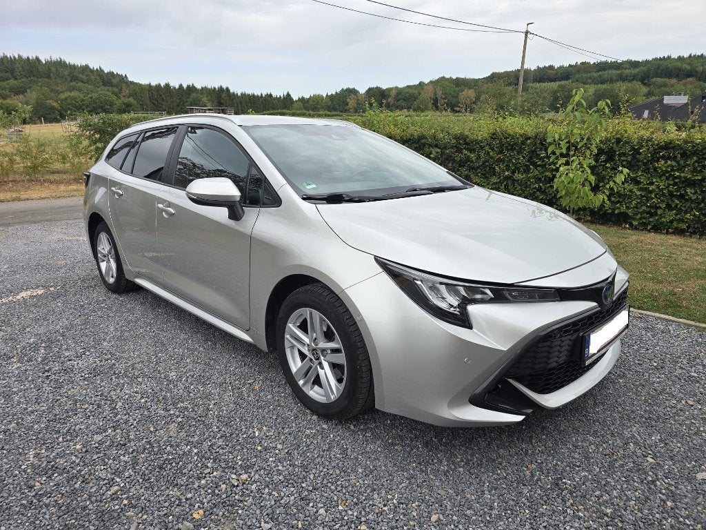 Toyota Corolla Corolla SW Hybrid 1.8 Dynamic GPF e-CVT, Autos, Toyota, Argent ou Gris, Achat, Euro 6, 72 kW