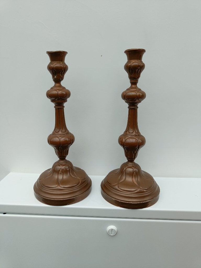 Koppel kandelaars in roodkoper. 1ste helft van de 19de eeuw., Enlèvement ou Envoi, Cuivre ou Bronze