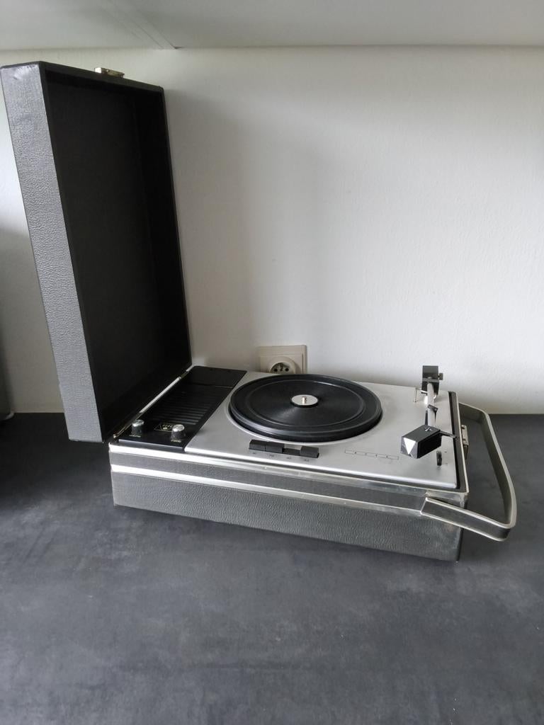 Vintage  1tourne disques ACEC années 60, Audio, Tv en Foto, Platenspelers, Ophalen