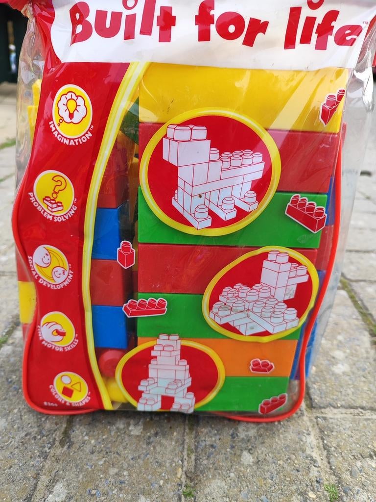 Méga block jeu de construction, Ophalen
