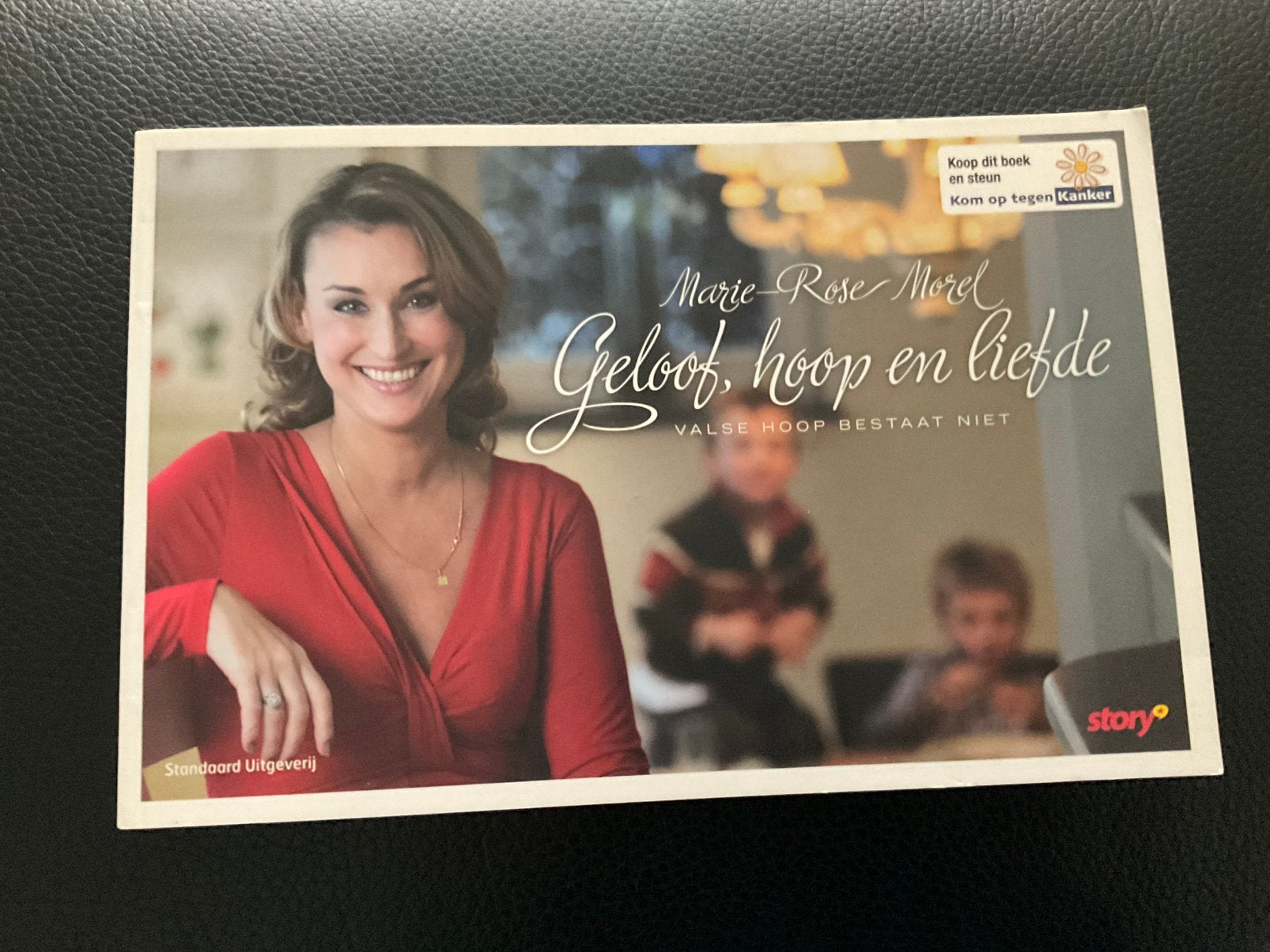 Geloof, hoop en,liefde bestaat niet- marie rose Morel-Nieuw!, Boeken, Ophalen of Verzenden