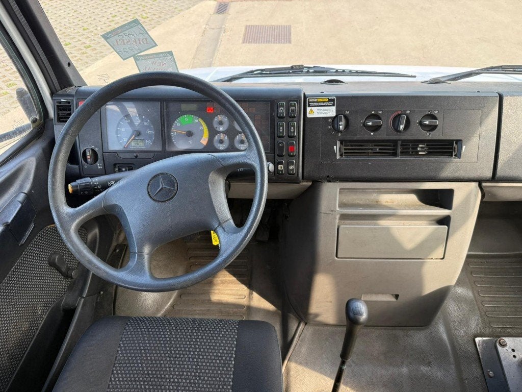 Mercedes-Benz Vario 813 (Stock ID 41770) — 18