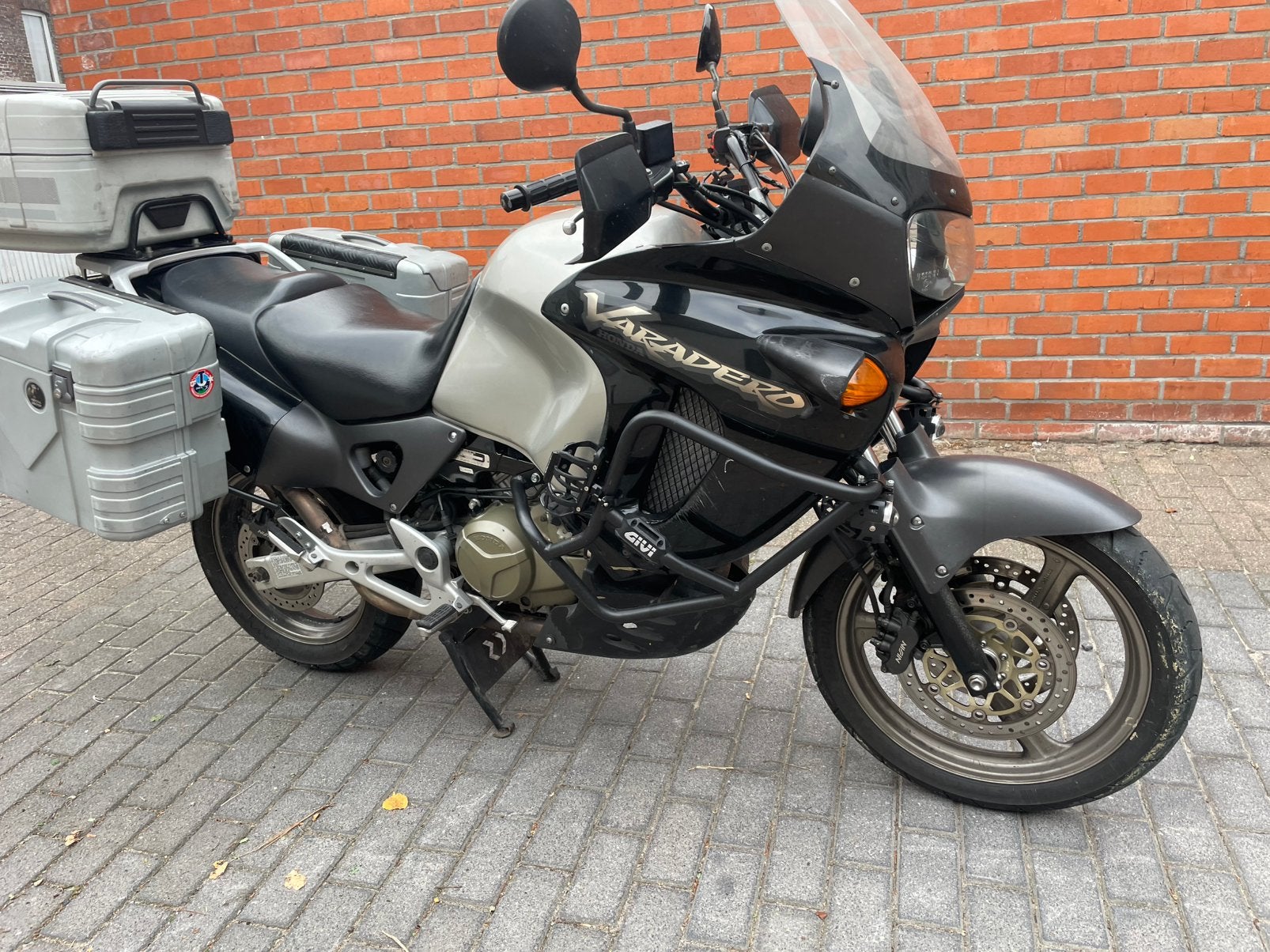 Honda Varadero xl 1000, Motoren, Particulier