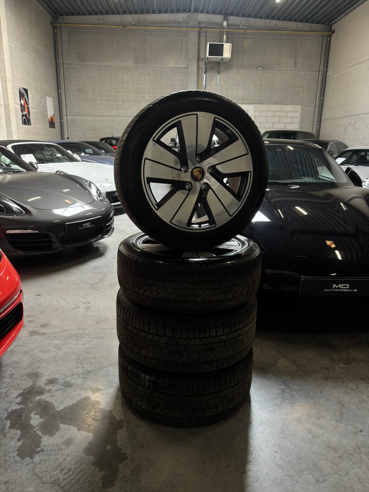 4 jantes avec pneus Porsche Taycan 19 pouces (kit hiver), Autos : Pièces & Accessoires, Pneus et Jantes, Pneus hiver, 19 pouces
