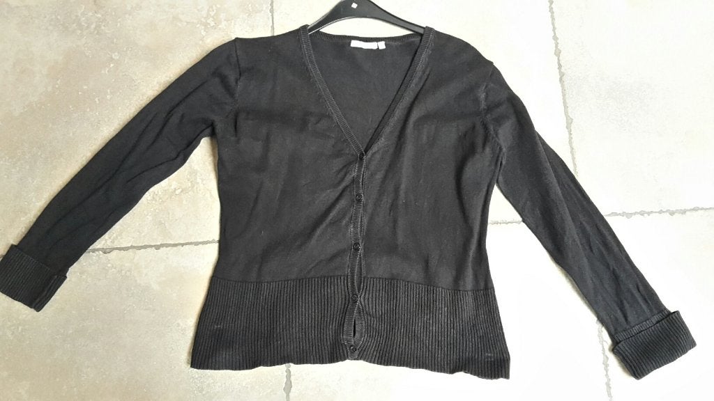 GRATIS : Zwarte gilet mt Large, Kleding | Dames, Lola & Liza, Zwart, Maat 42/44 (L), Ophalen of Verzenden