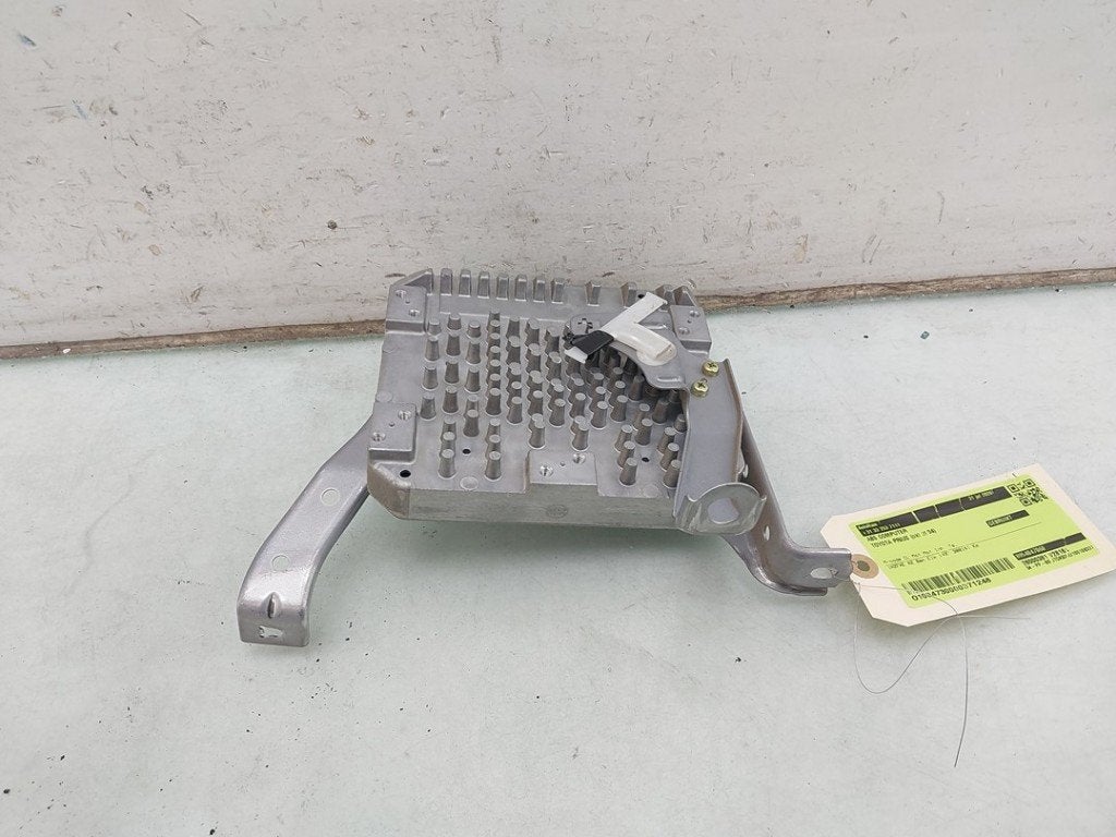 COMPUTER ABS Toyota Prius (NHW20) (|8954047060|), Gebruikt, Kundenbetreuung@toyota.de, Toyota, Toyota-Allee 2
50858  Köln, DE