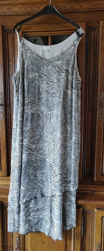 Zomers kleed, Ophalen of Verzenden, Zo goed als nieuw, Maat 46/48 (XL) of groter