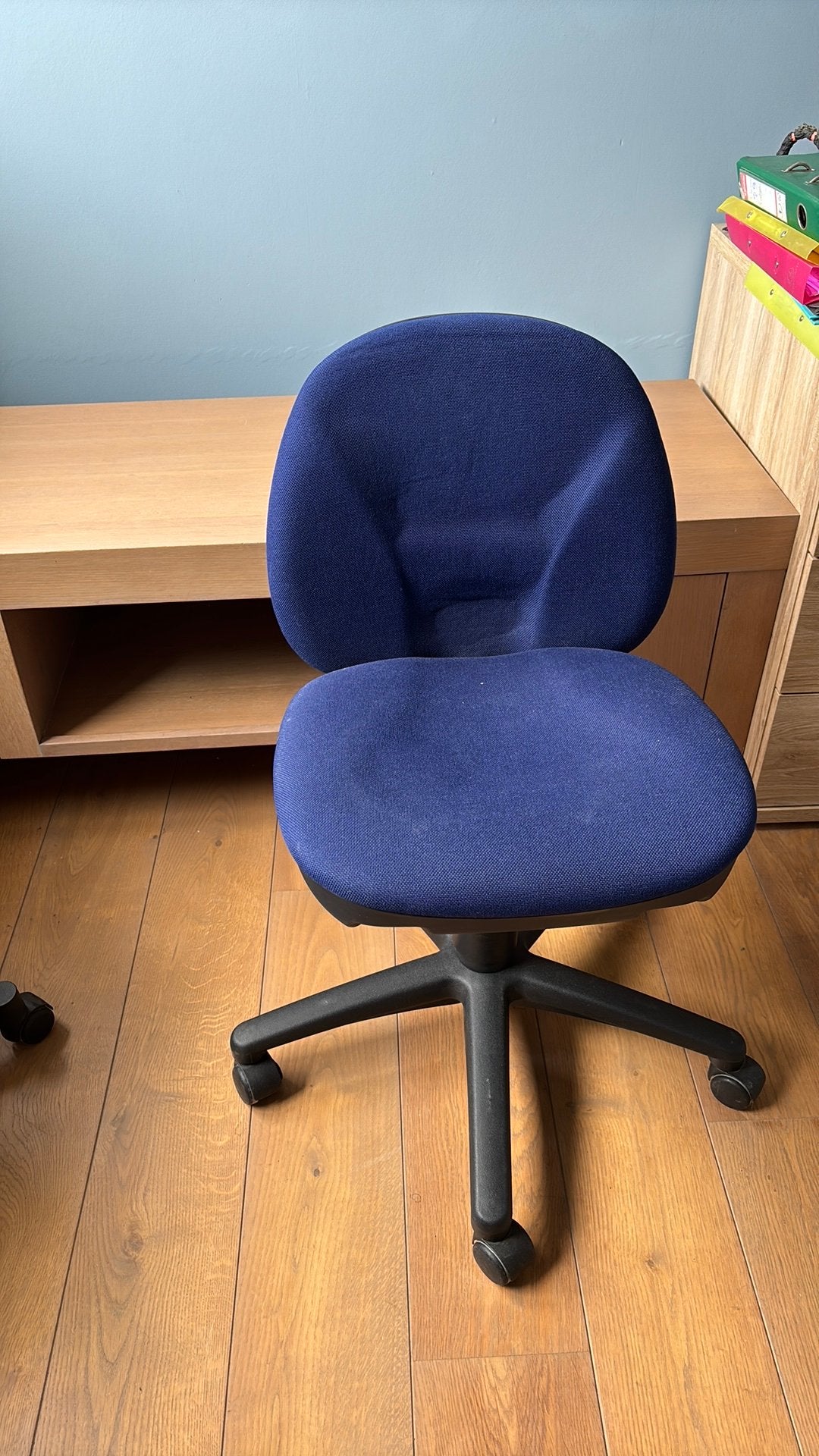Bureaustoelen kinderen groen en blauw, Ophalen, Gebruikt, Blauw, Bureaustoel