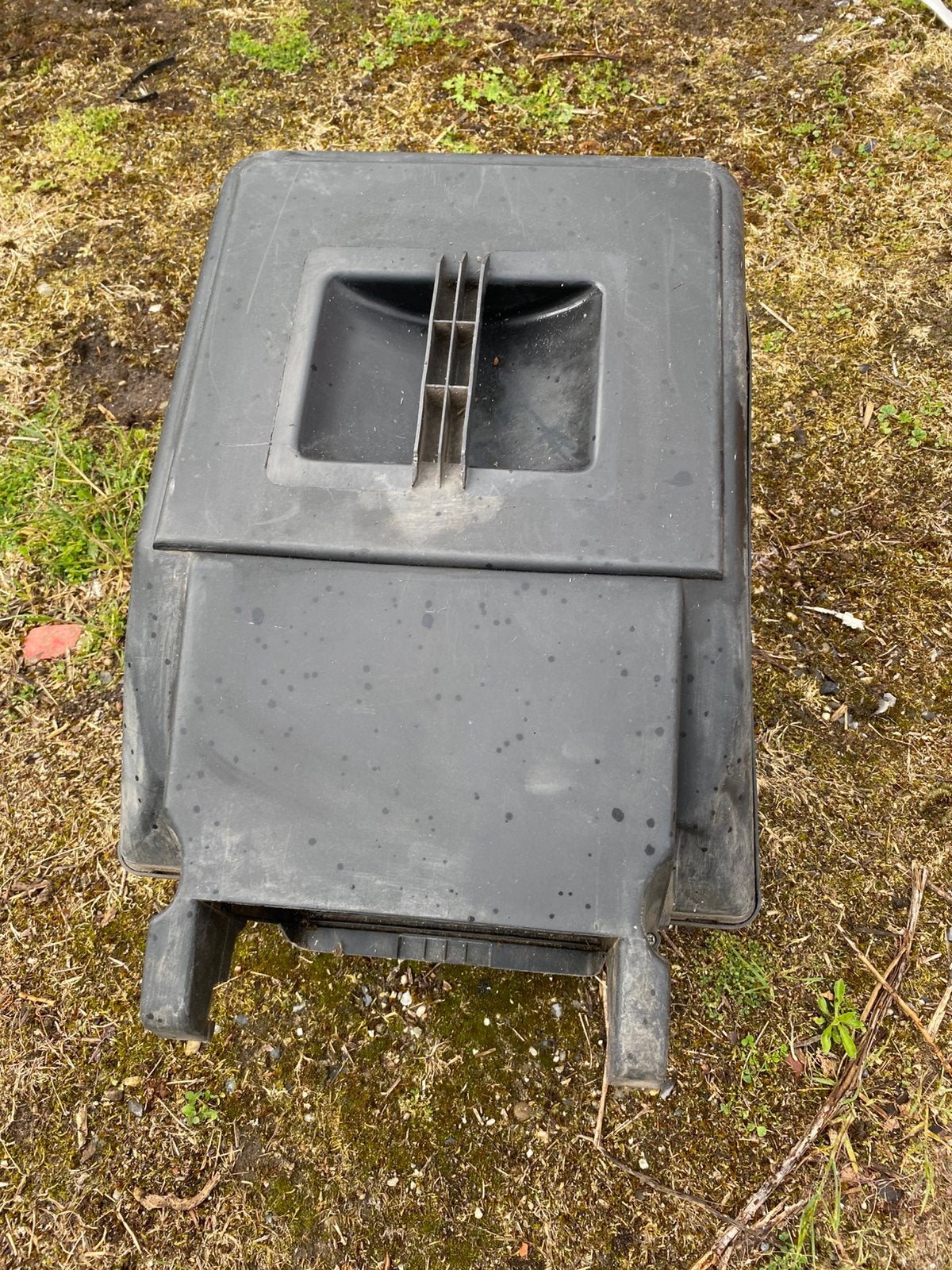Goede grasmaaier, Tuin en Terras, Ophalen, Zo goed als nieuw, Elektrische grasmaaier, Opvangbak