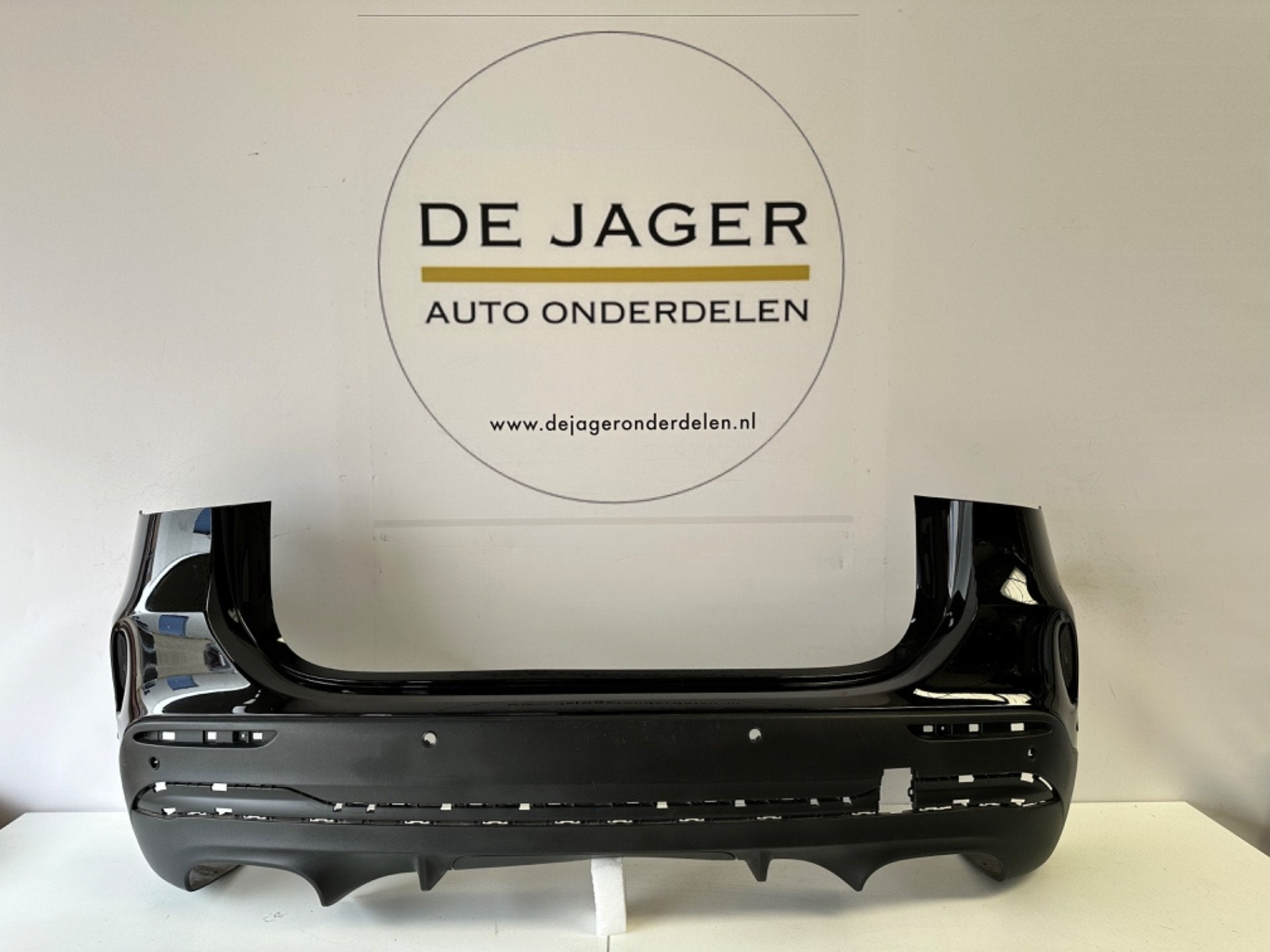 PARE-CHOC ARRI RE MERCEDES GLA H247 AMG A2478850206, Pare-chocs, Mercedes-Benz, Utilisé, Mercedesstrasse 120
70372  Stuttgart, DE