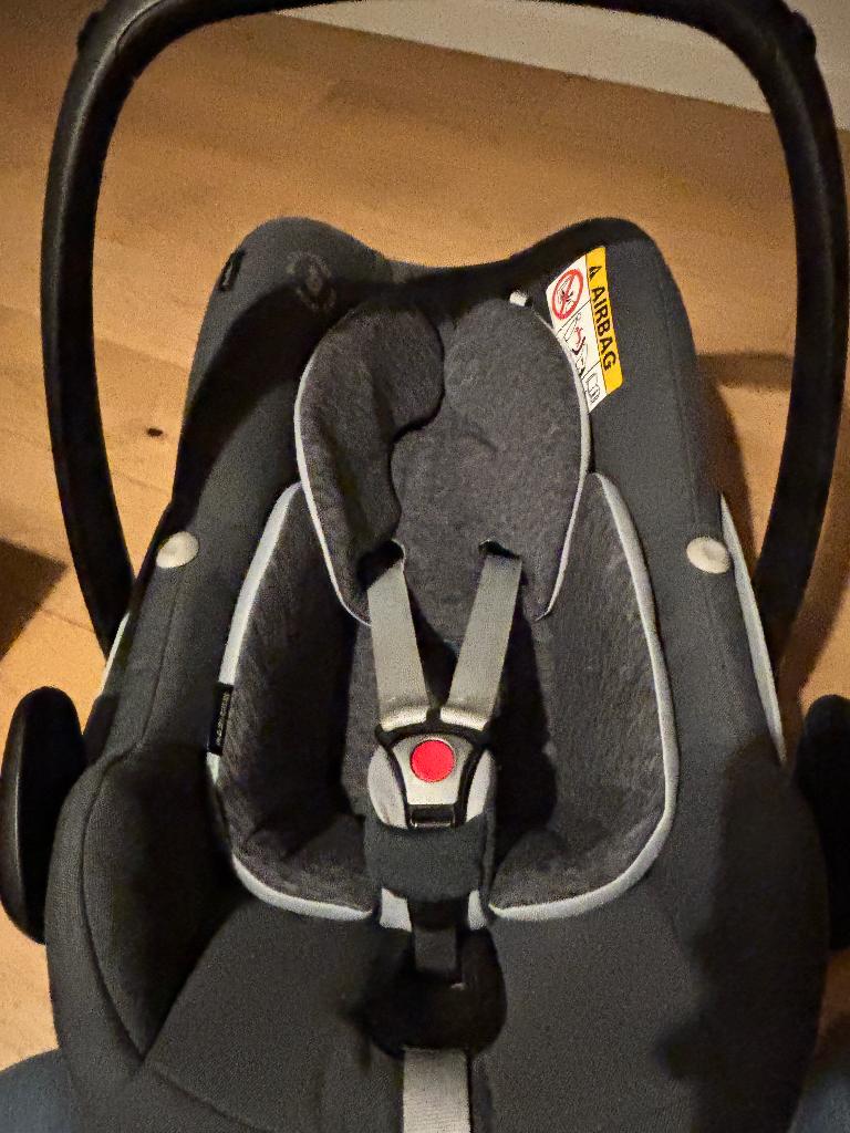 Maxi-Cosi Pebble Pro i-Size Autostoeltje - Essential Black, Comme neuf, Enlèvement, Ceinture de sécurité ou Isofix, Protection latérale