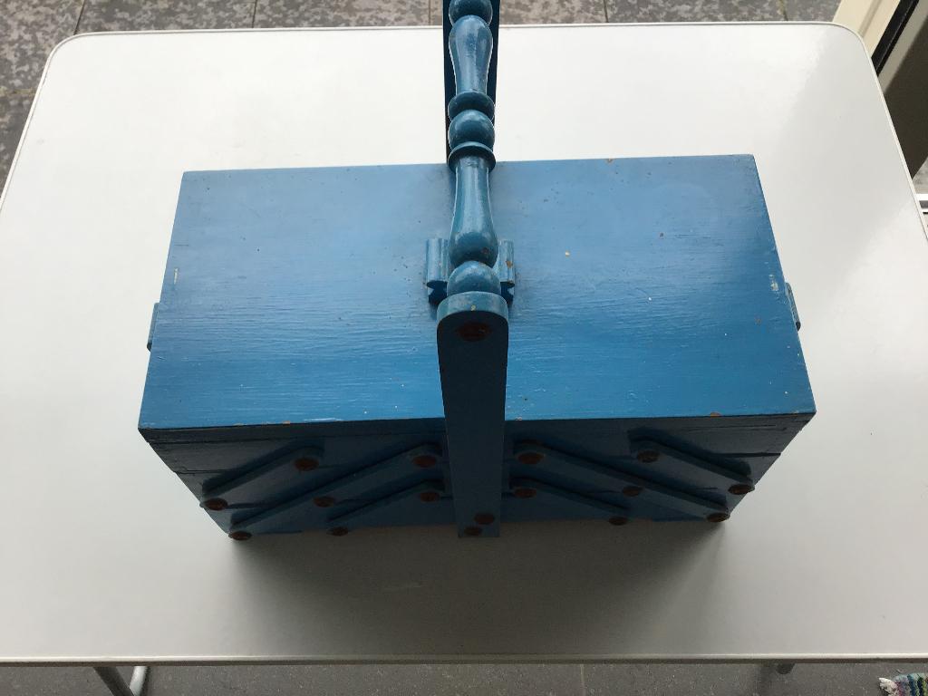 antieke accordeon vintage naaikoffer, Ophalen of Verzenden, Zo goed als nieuw