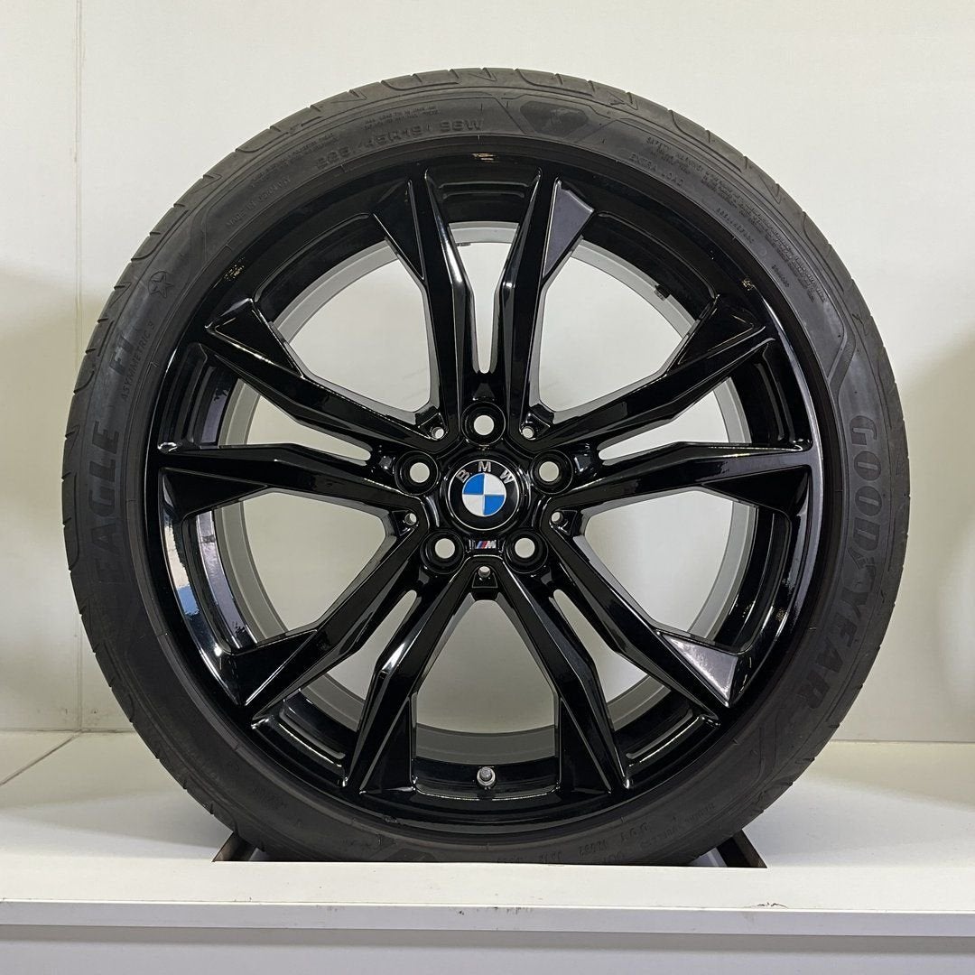 BMW X1 F48 X2 F39 SET VELGEN + ZOMERBANDEN 19 INCH ORIG. 715, Auto-onderdelen, Banden en Velgen, 19 inch, Gebruikt, -, -