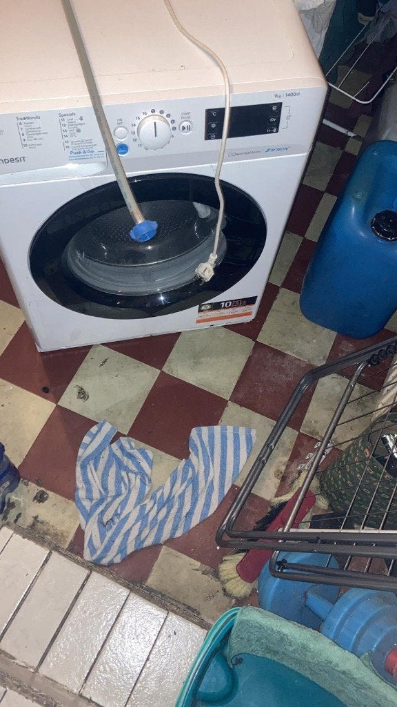 Machine à laver Indesit, Enlèvement