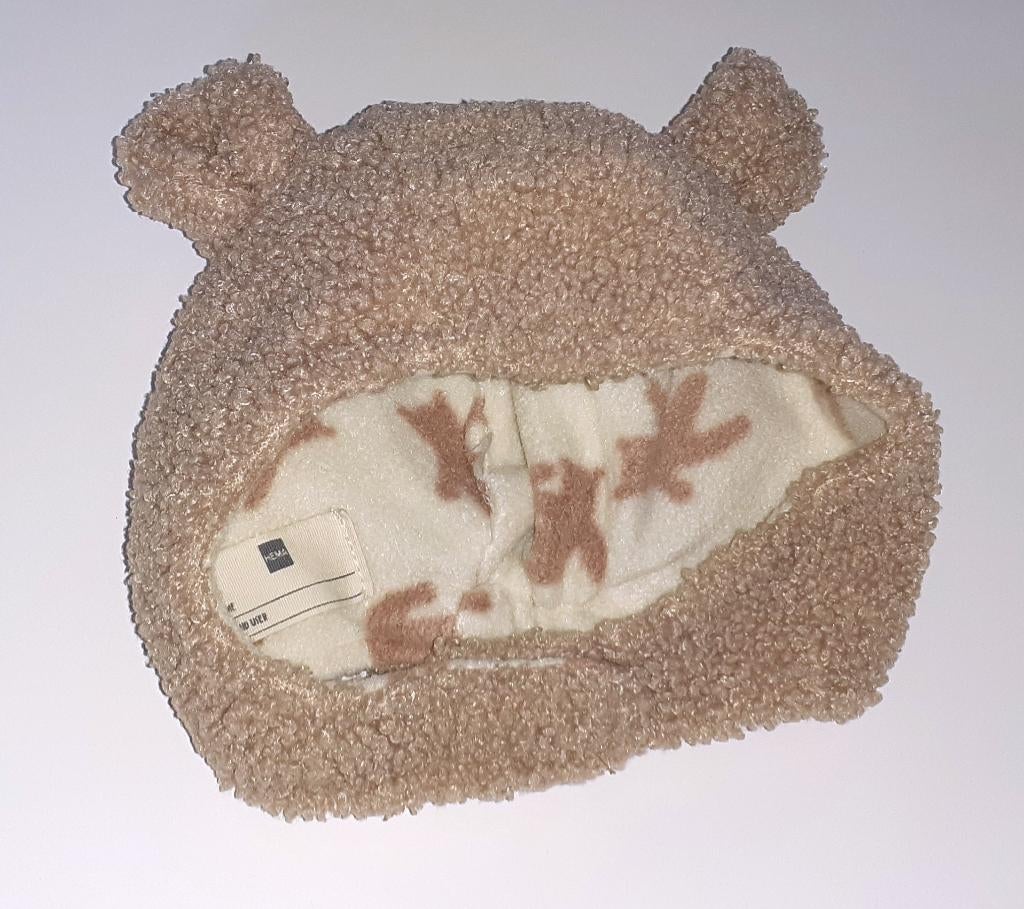 Baby muts beertje met oortjes Hema 3-6M, Enfants & Bébés, Vêtements de bébé | Bonnets, Écharpes & Moufles, Neuf, Garçon ou Fille