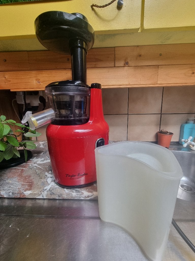 Slowjuicer taylor swoden jazz, Elektronische apparatuur, Juicers, Ophalen of Verzenden, Zo goed als nieuw, Elektrisch, Slowjuicer