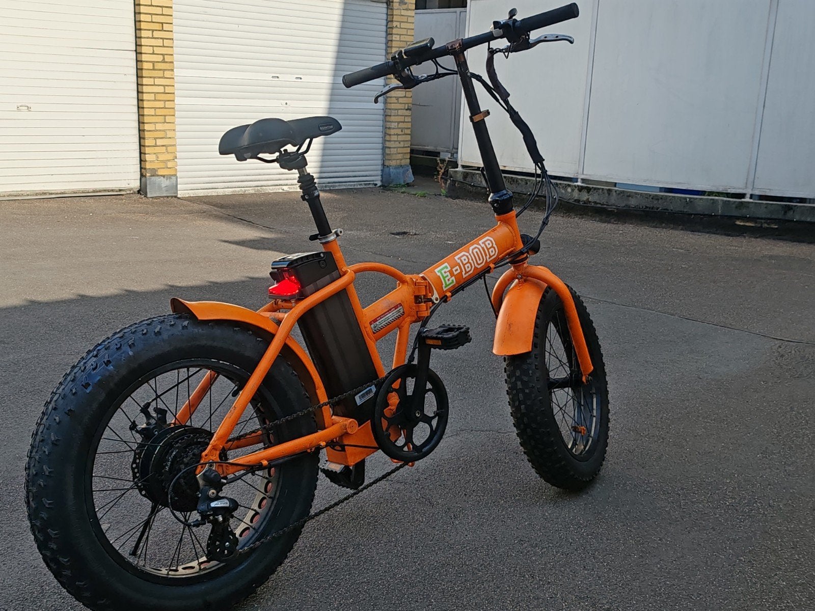 vélo électrique pliable avec accélérateur 20", Enlèvement, Aluminium, Frein à disque, 20 à 24 pouces