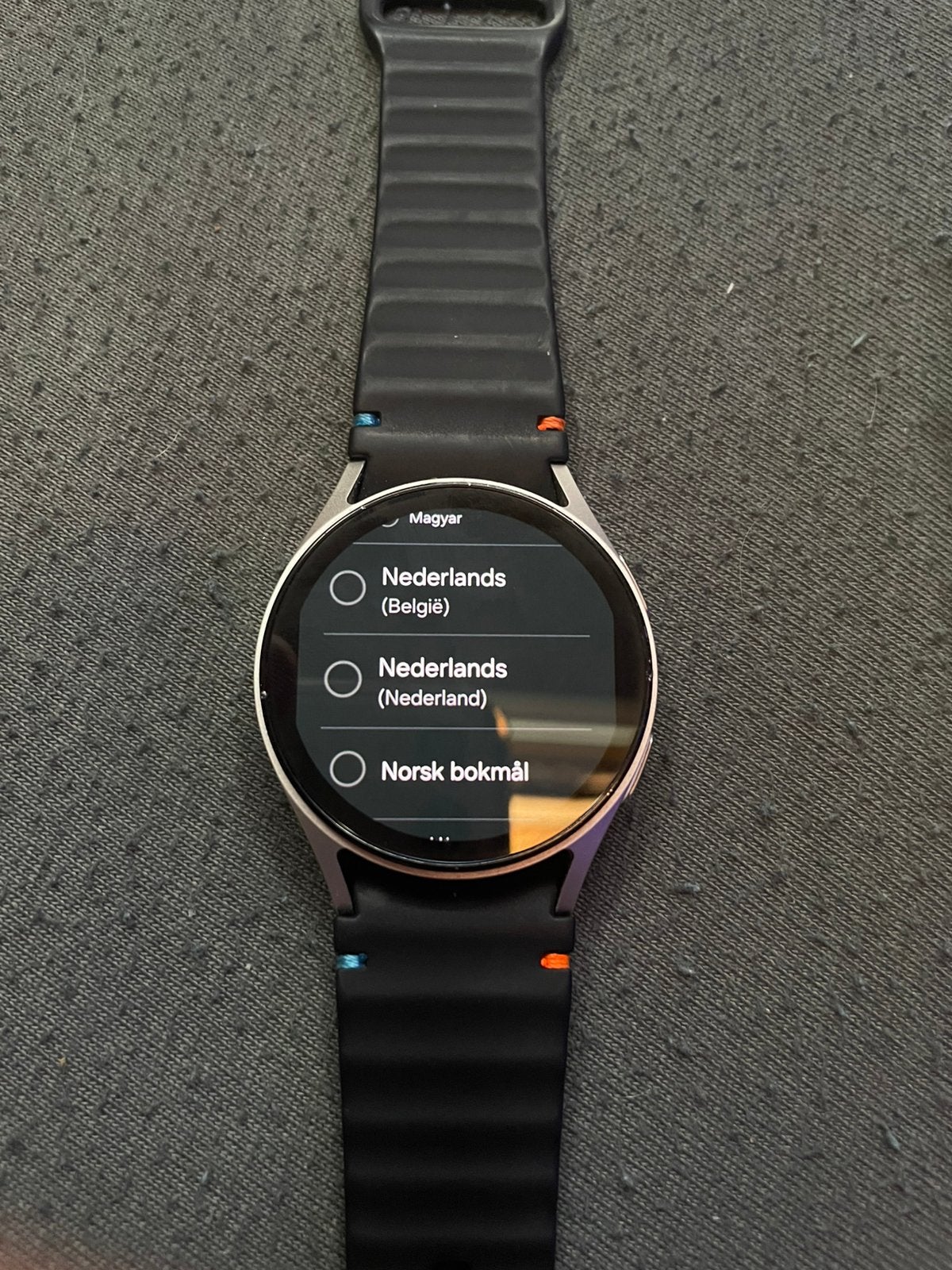 Montre Samsung Galaxy 7, Étanche, Comme neuf, Avancer d'un pas, Enlèvement