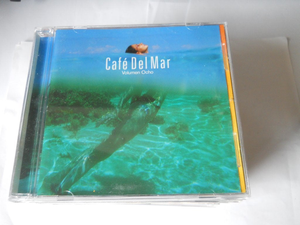CD - CAFÉ DEL MAR - OCHO VOLUME, CD & DVD, CD | Dance & House, Enlèvement ou Envoi, Premier pressage, Comme neuf, Compilation