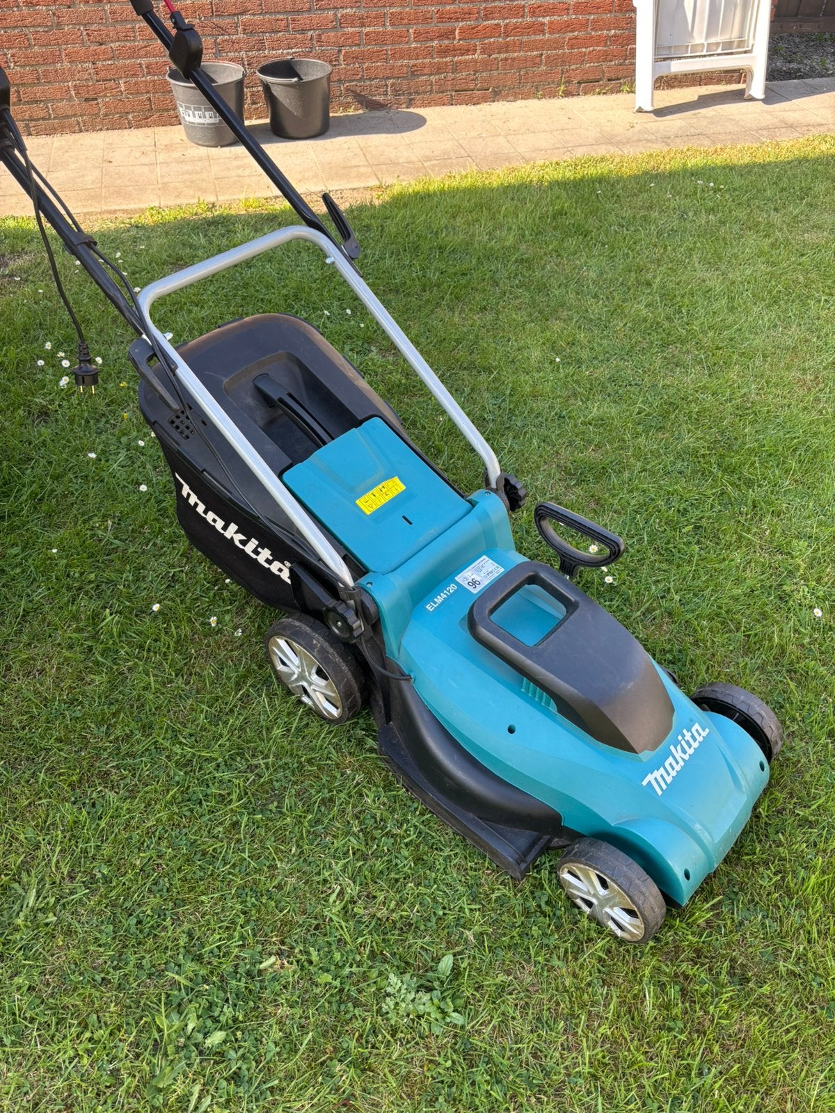 Elektrische grasmaaier Makita, Enlèvement, Comme neuf, Tondeuses à gazon électriques