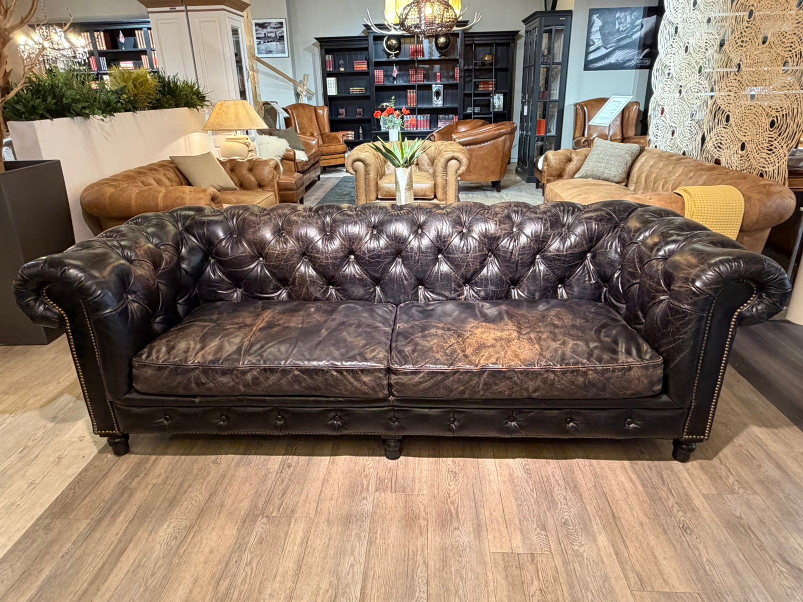 Stoere XL Chesterfield 3,5 Zits bank Vintage Zwart, Antiek en Kunst, Ophalen of Verzenden