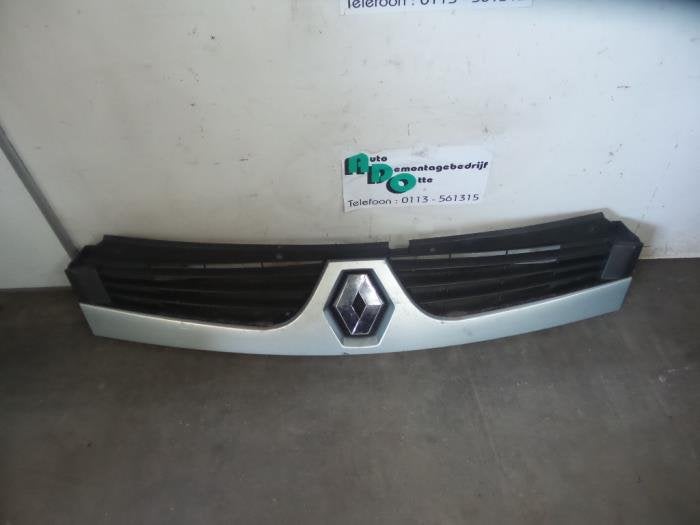 Calandre d'un Renault Master (Master 2 98-), Renault, -, Utilisé, -