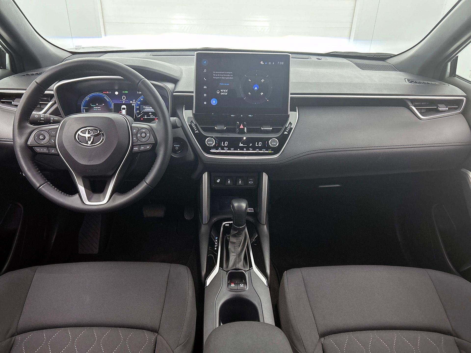 Toyota Corolla Cross 1.8 Hybrid Comfort | Achteruitrijcamera, Autos, Toyota, Argent ou Gris, Achat, Entreprise, 2 kWh