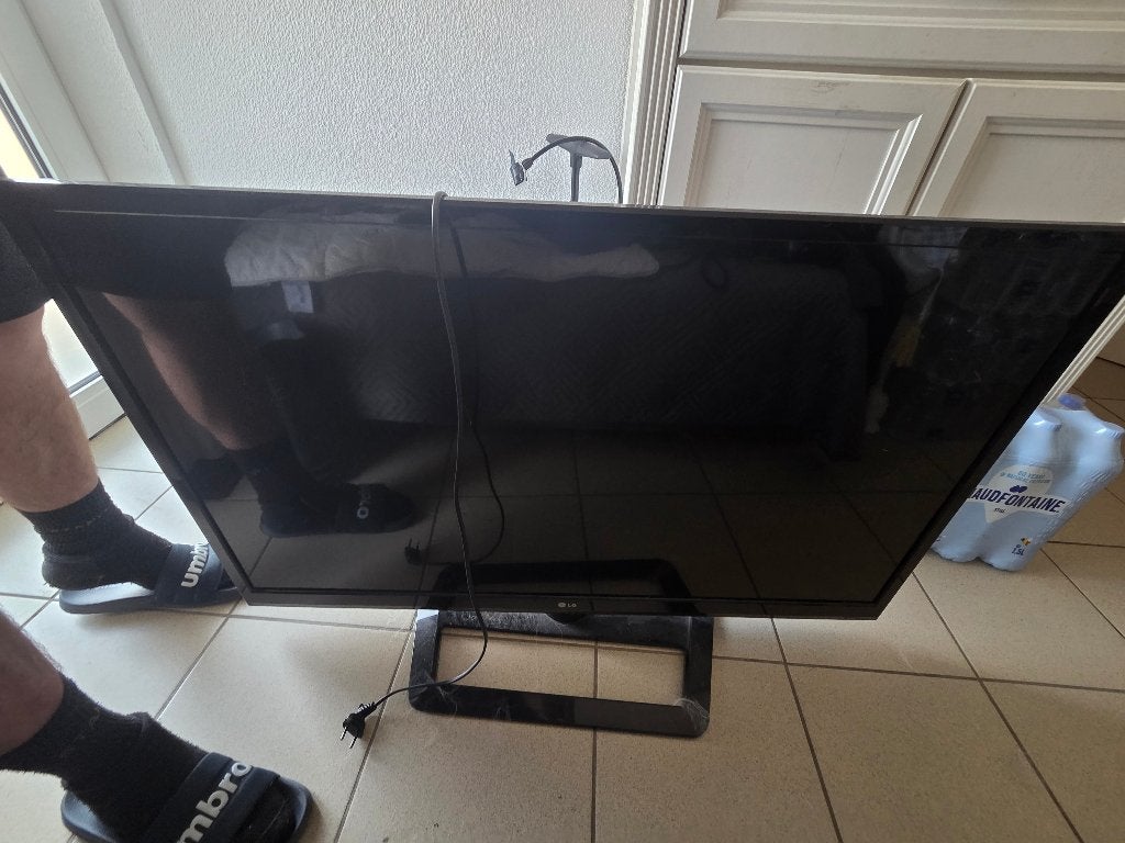 LG televisie, TV, Hi-fi & Vidéo, Télévisions, Enlèvement, HD Ready (720p), LCD, 80 à 100 cm