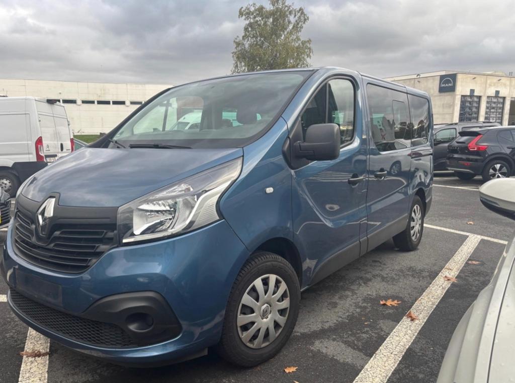 Ik koop alle Opel Vivaro en Renault Trafic modellen, Auto's, Particulier, Te koop, Vivaro