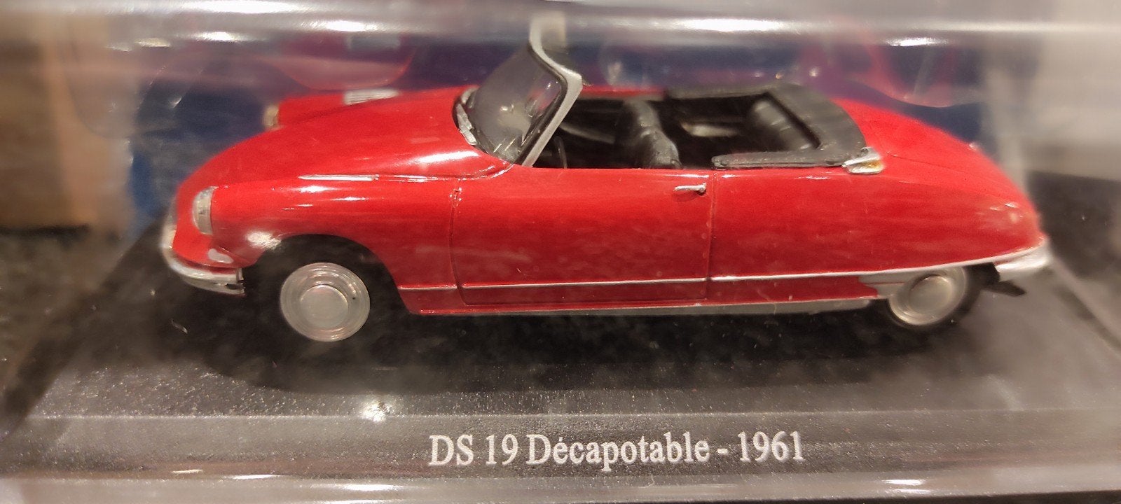 Citroën DS cabriolet 1961 rood 1:43 in ongeopende blister, Ophalen of Verzenden