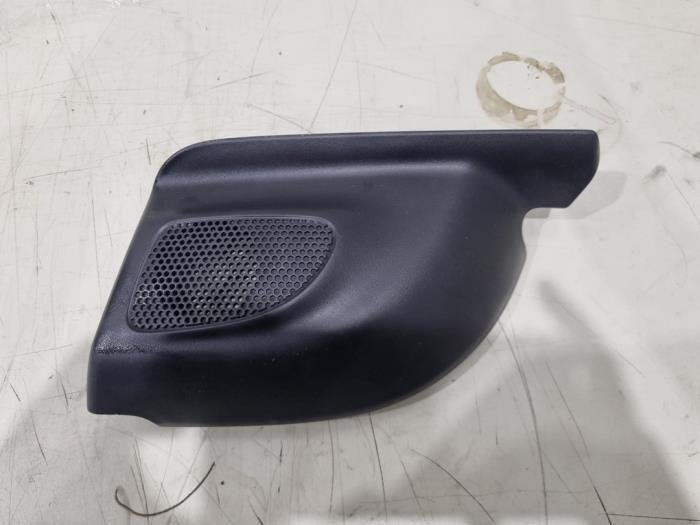 Chapeau de haut-parleur d'un Peugeot Partner, -, 3 mois de garantie, Utilisé, -