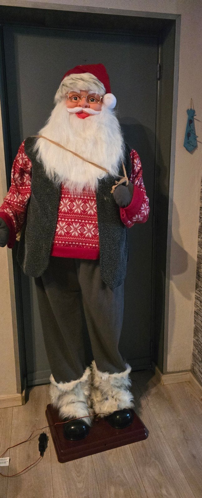 père Noël articulé, Enlèvement